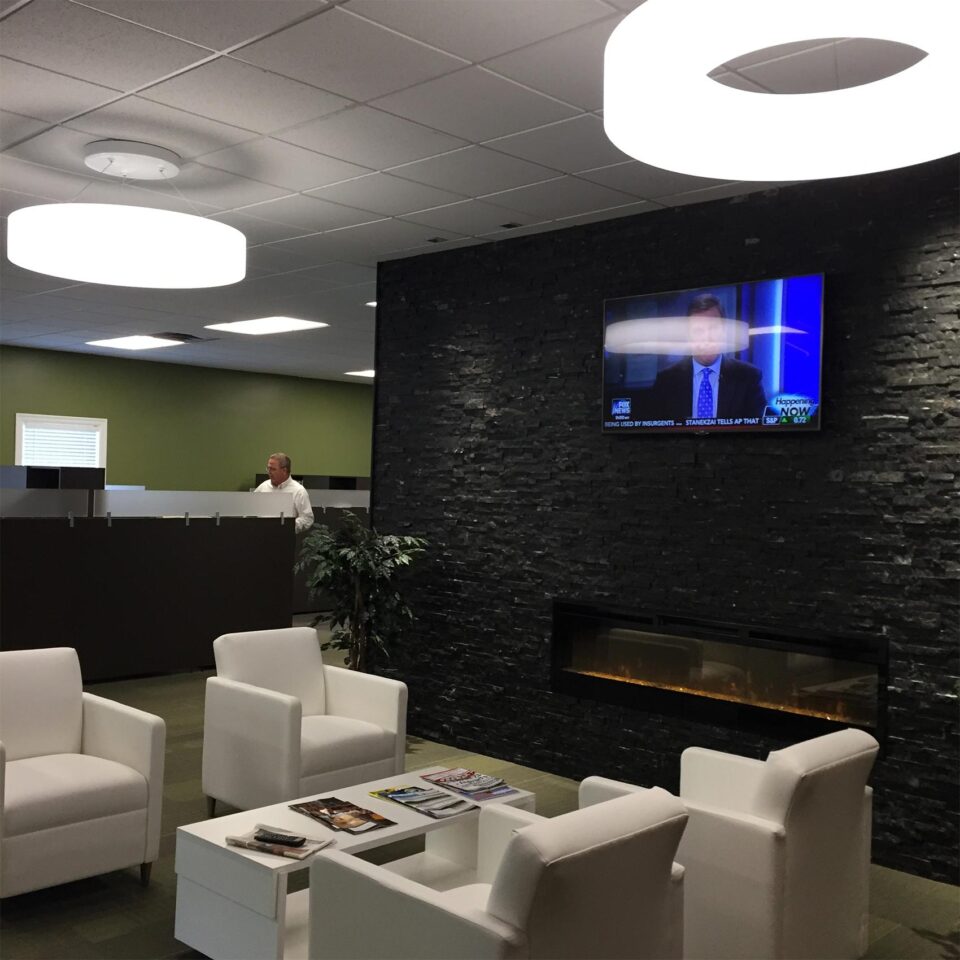 ALS Pittsburgh Office Pendant-mount ring lights in ALS Pittsburgh Office